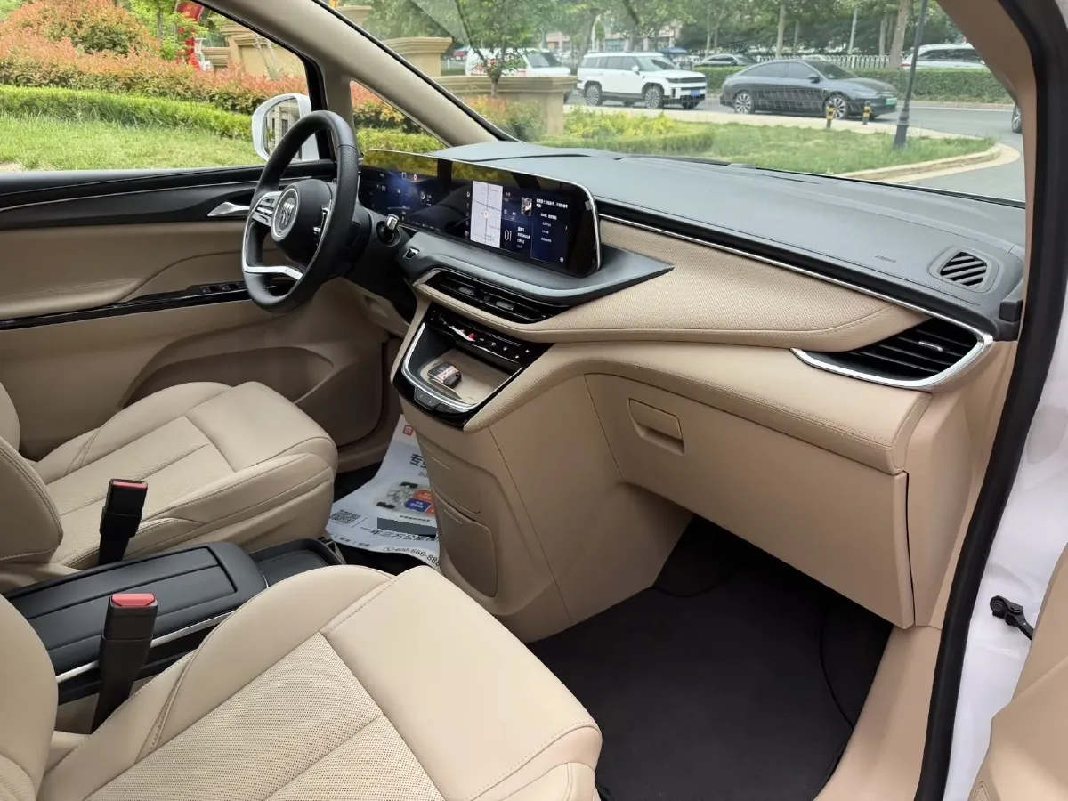 2025 Buick GL8 1.5T 180HP L4 2DHT PHEV,autocango,china used car exporter,china ev exporter,chinese used car exporter,chinese used ev exporter