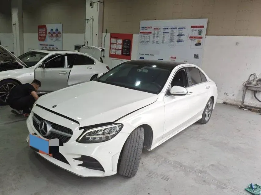 2020 Mercedes-Benz C Class 1.5T 184HP L4 9AT,autocango,china used car exporter,china ev exporter,chinese used car exporter,chinese used ev exporter