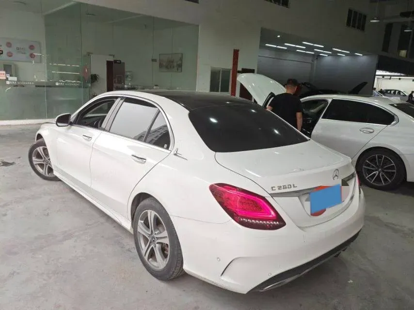 2020 Mercedes-Benz C Class 1.5T 184HP L4 9AT,autocango,china used car exporter,china ev exporter,chinese used car exporter,chinese used ev exporter