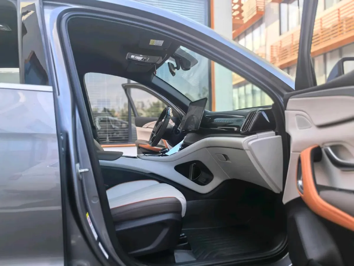 2022 Ruichi Auto EC35 BEV 82HP BEV 36.288KWH,autocango,china used car exporter,china ev exporter,chinese used car exporter,chinese used ev exporter