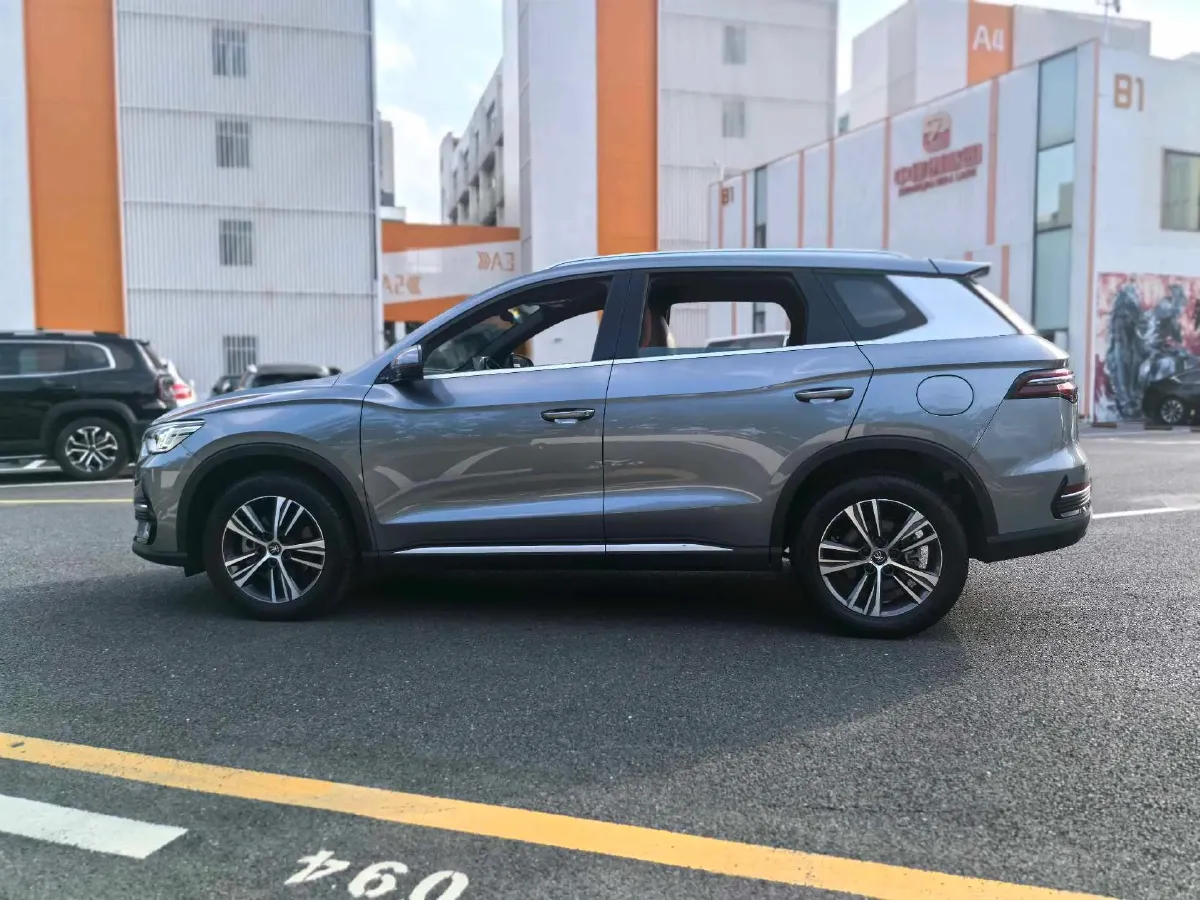 2022 Ruichi Auto EC35 BEV 82HP BEV 36.288KWH,autocango,china used car exporter,china ev exporter,chinese used car exporter,chinese used ev exporter