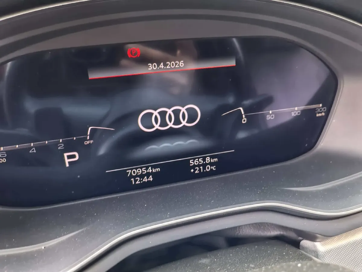 2021 Audi A5 2.0T 204HP L4 7DCT,autocango,china used car exporter,china ev exporter,chinese used car exporter,chinese used ev exporter