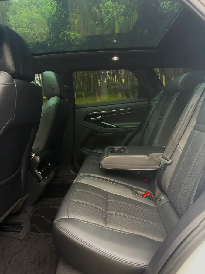 2020 Land Rover Range Rover Evoque 2.0T 249HP L4 9AT,autocango,china used car exporter,china ev exporter,chinese used car exporter,chinese used ev exporter