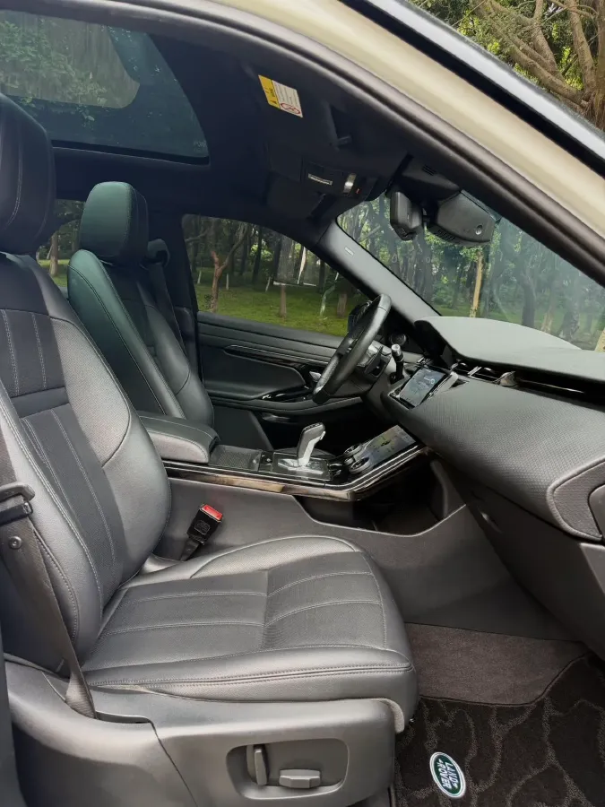 2020 Land Rover Range Rover Evoque 2.0T 249HP L4 9AT,autocango,china used car exporter,china ev exporter,chinese used car exporter,chinese used ev exporter