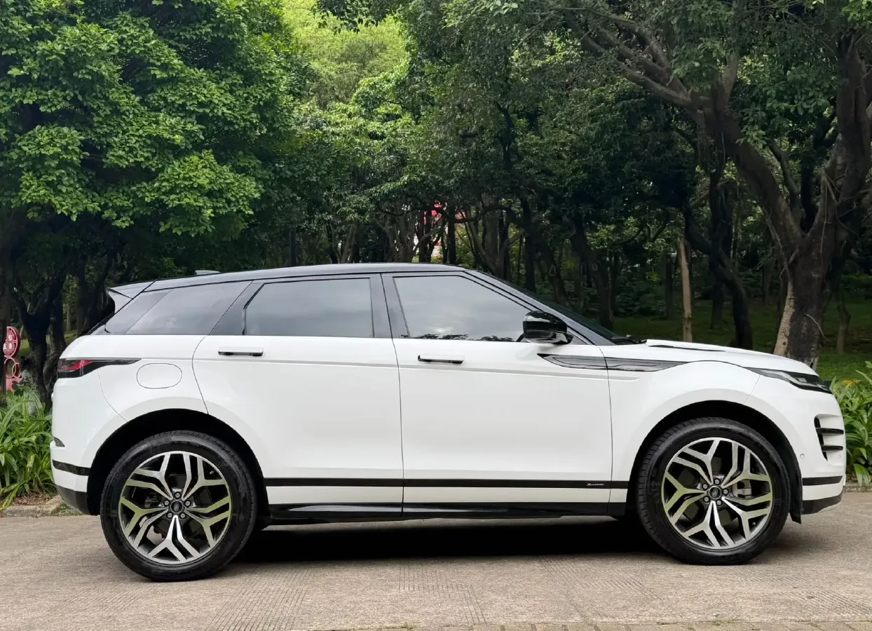 2020 Land Rover Range Rover Evoque 2.0T 249HP L4 9AT,autocango,china used car exporter,china ev exporter,chinese used car exporter,chinese used ev exporter