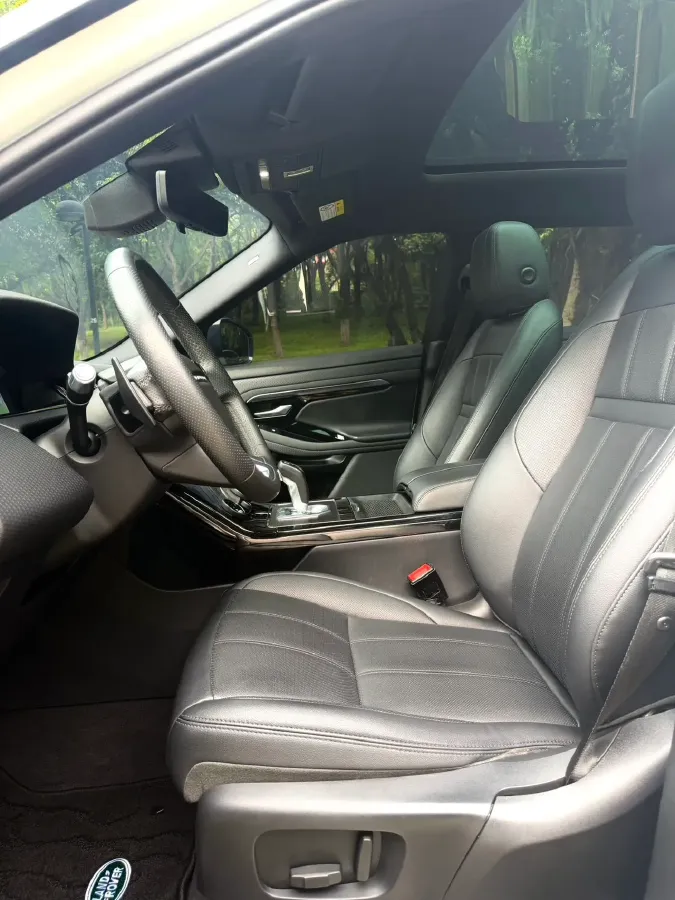2020 Land Rover Range Rover Evoque 2.0T 249HP L4 9AT,autocango,china used car exporter,china ev exporter,chinese used car exporter,chinese used ev exporter