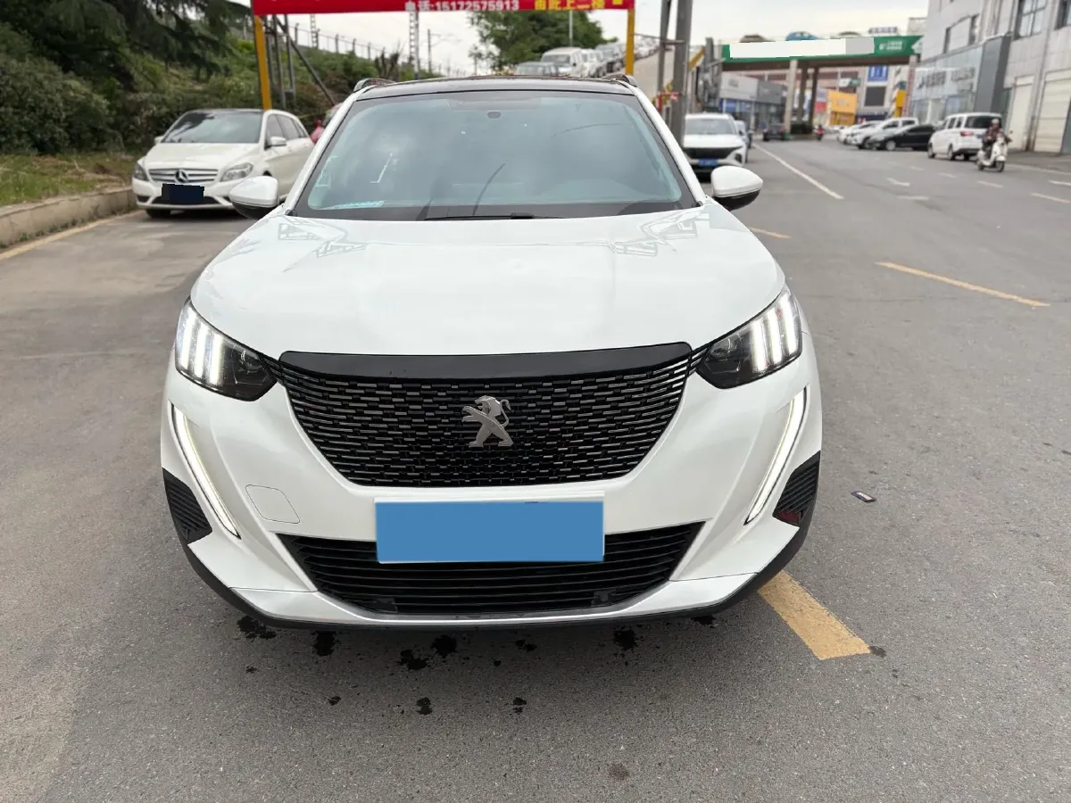 2022 Peugeot 2008 1.2T 136HP L3 6DCT,autocango,china used car exporter,china ev exporter,chinese used car exporter,chinese used ev exporter