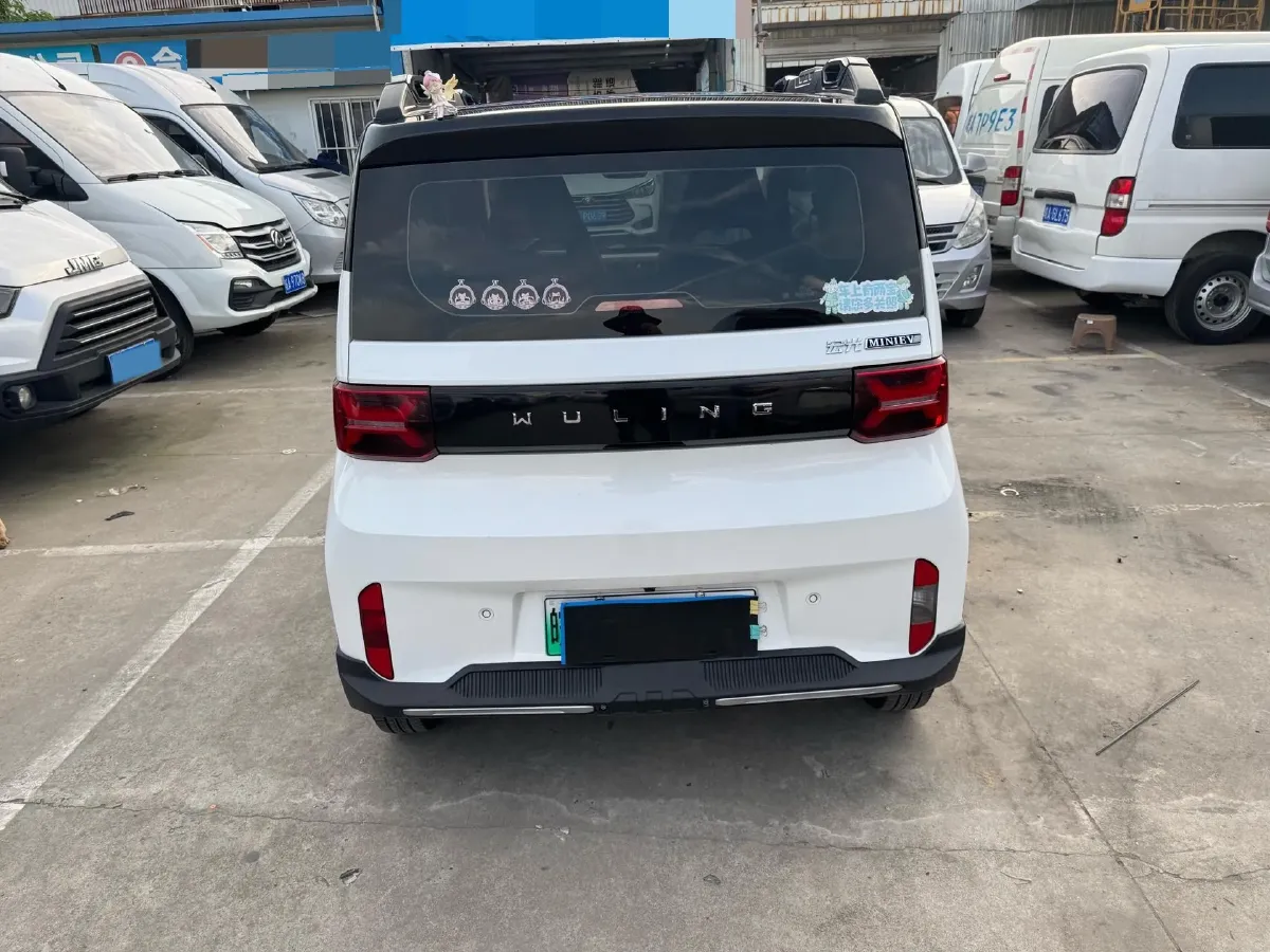 2022 WuLing HongGuang MINI EV BEV 26.5KWH,autocango,china used car exporter,china ev exporter,chinese used car exporter,chinese used ev exporter