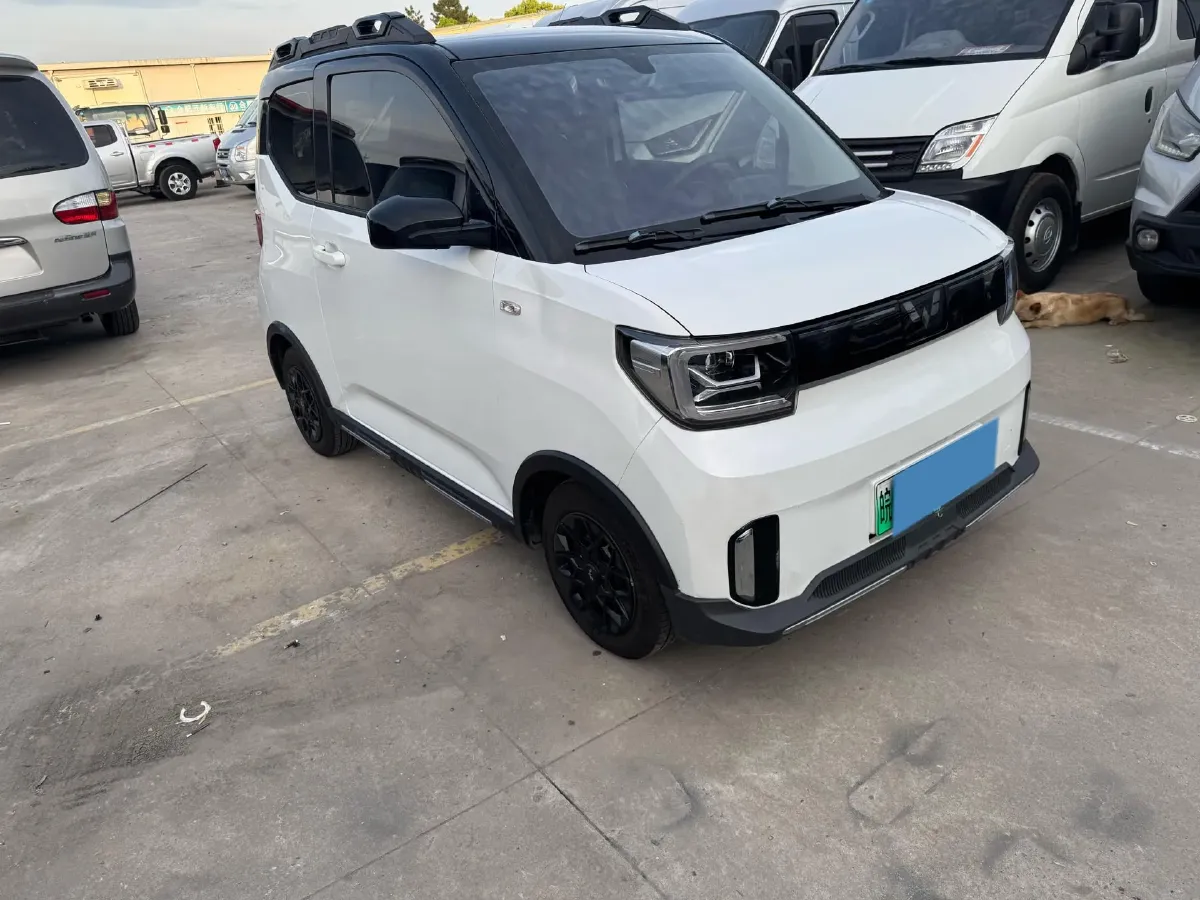 2022 WuLing HongGuang MINI EV BEV 26.5KWH,autocango,china used car exporter,china ev exporter,chinese used car exporter,chinese used ev exporter
