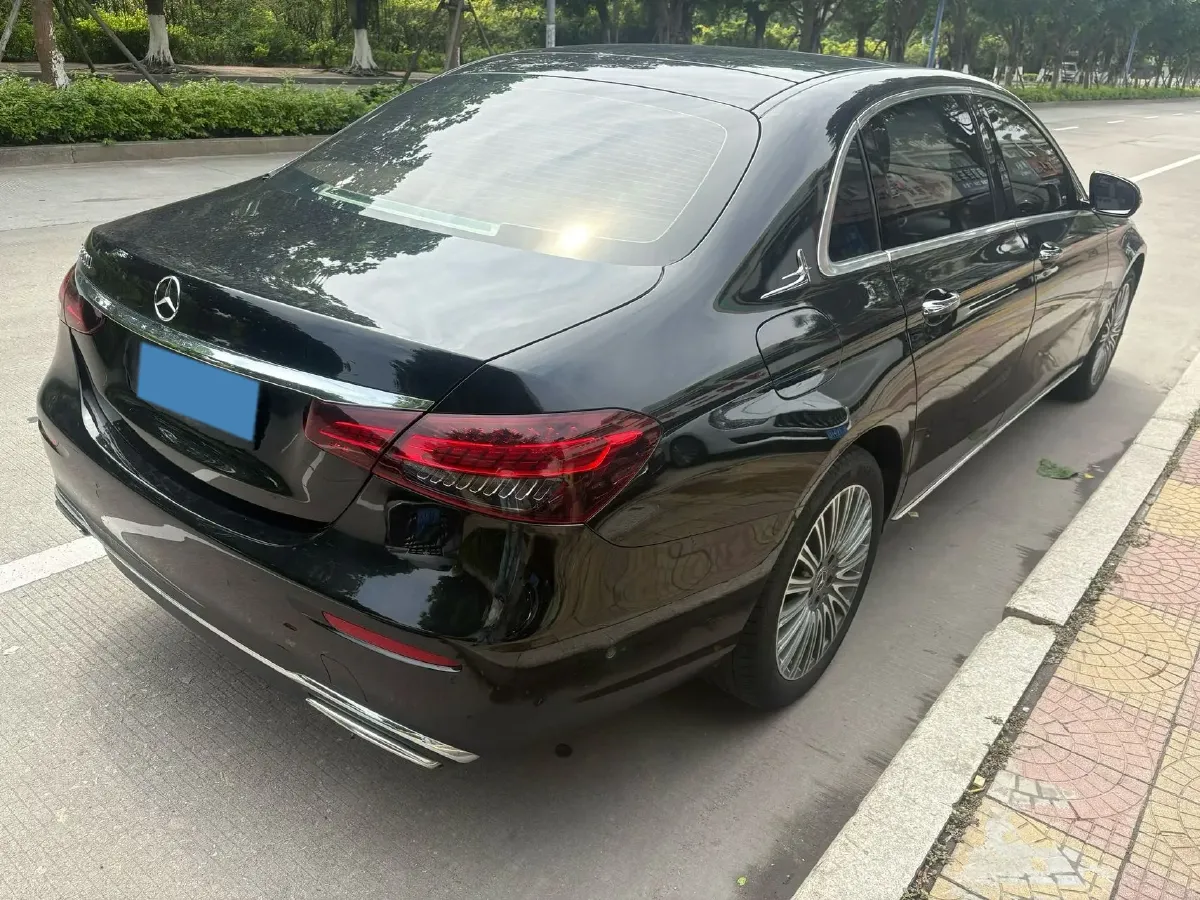 2023 Mercedes-Benz E Class 2.0T 258HP L4 9AT,autocango,china used car exporter,china ev exporter,chinese used car exporter,chinese used ev exporter