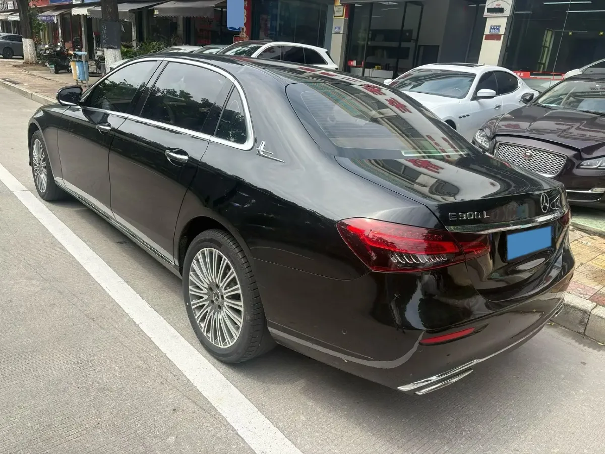 2023 Mercedes-Benz E Class 2.0T 258HP L4 9AT,autocango,china used car exporter,china ev exporter,chinese used car exporter,chinese used ev exporter