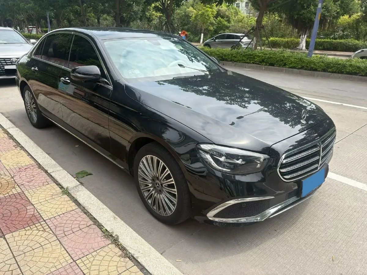 2023 Mercedes-Benz E Class 2.0T 258HP L4 9AT,autocango,china used car exporter,china ev exporter,chinese used car exporter,chinese used ev exporter