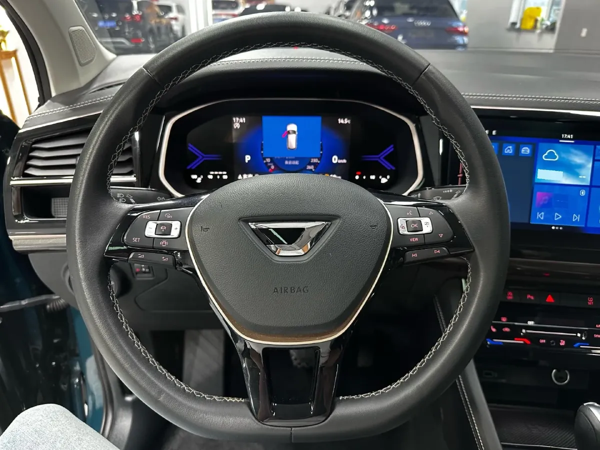 2022 Jetta VS7 1.4T 150HP L4 6AT,autocango,china used car exporter,china ev exporter,chinese used car exporter,chinese used ev exporter