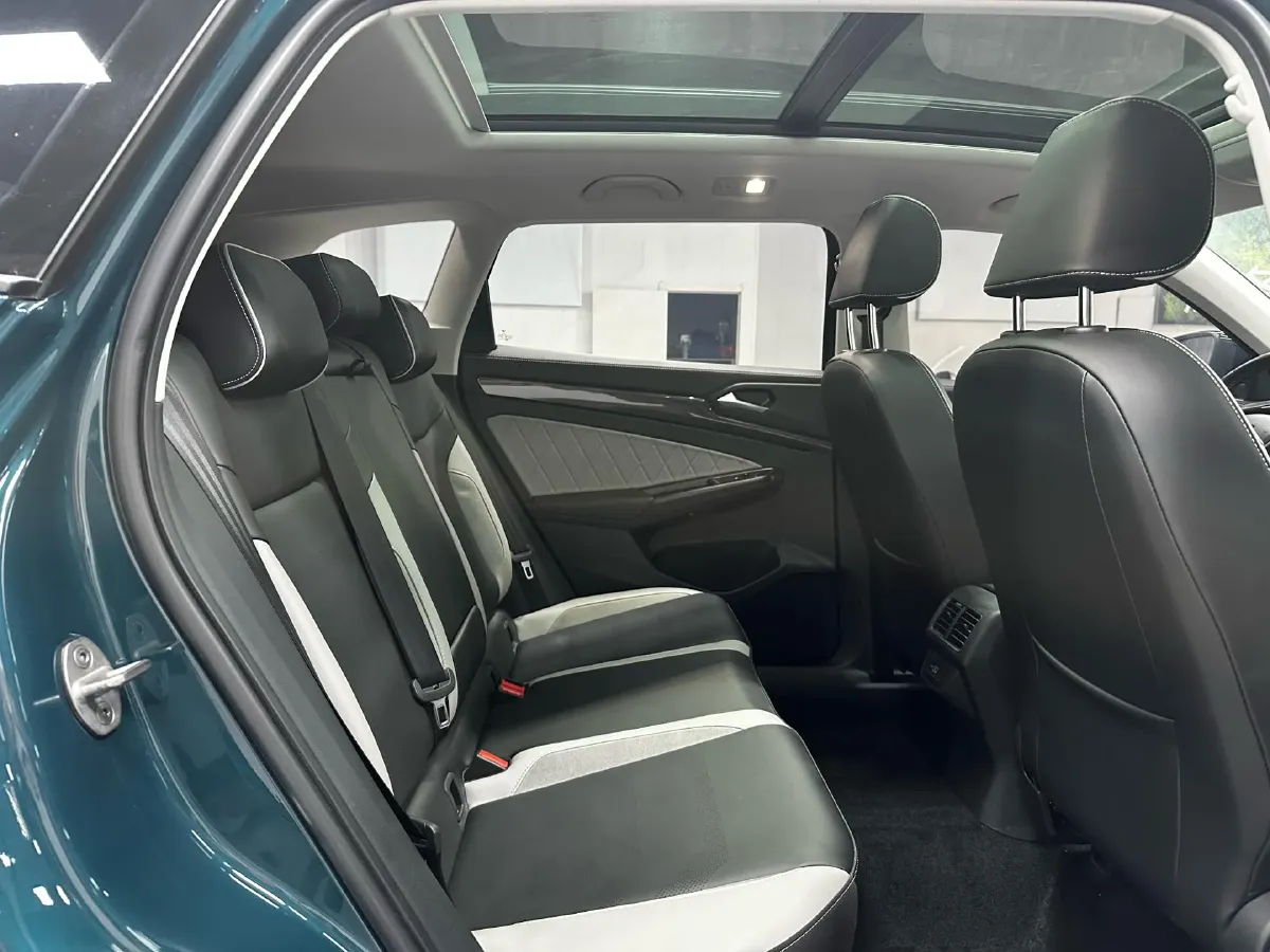 2022 Jetta VS7 1.4T 150HP L4 6AT,autocango,china used car exporter,china ev exporter,chinese used car exporter,chinese used ev exporter