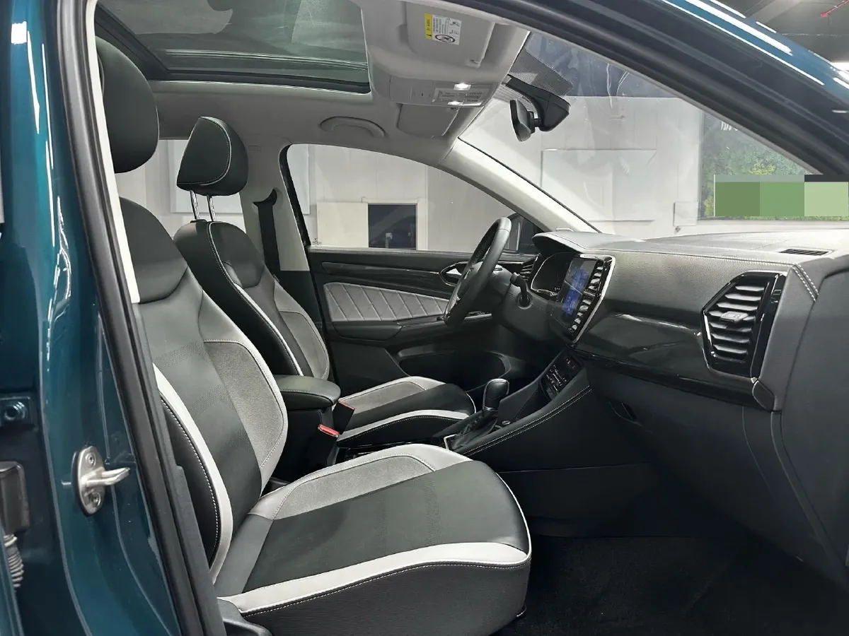 2022 Jetta VS7 1.4T 150HP L4 6AT,autocango,china used car exporter,china ev exporter,chinese used car exporter,chinese used ev exporter