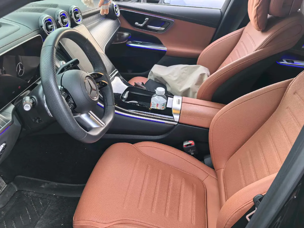 2024 Mercedes-Benz GLC Class 2.0T 204HP L4 9AT,autocango,china used car exporter,china ev exporter,chinese used car exporter,chinese used ev exporter
