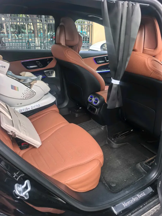 2024 Mercedes-Benz GLC Class 2.0T 204HP L4 9AT,autocango,china used car exporter,china ev exporter,chinese used car exporter,chinese used ev exporter