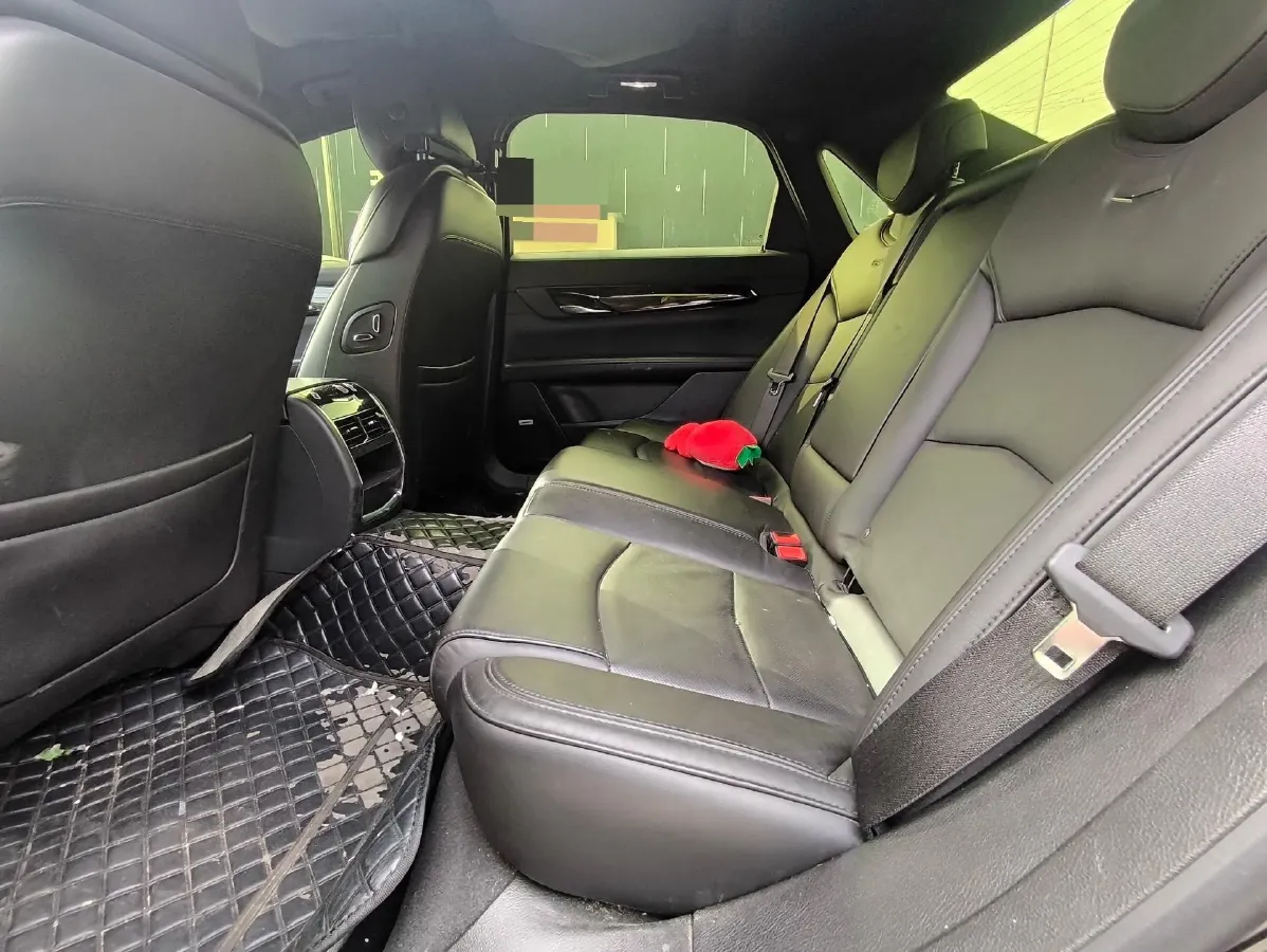 2022 Cadillac CT6 2.0T 237HP L4 10AT,autocango,china used car exporter,china ev exporter,chinese used car exporter,chinese used ev exporter