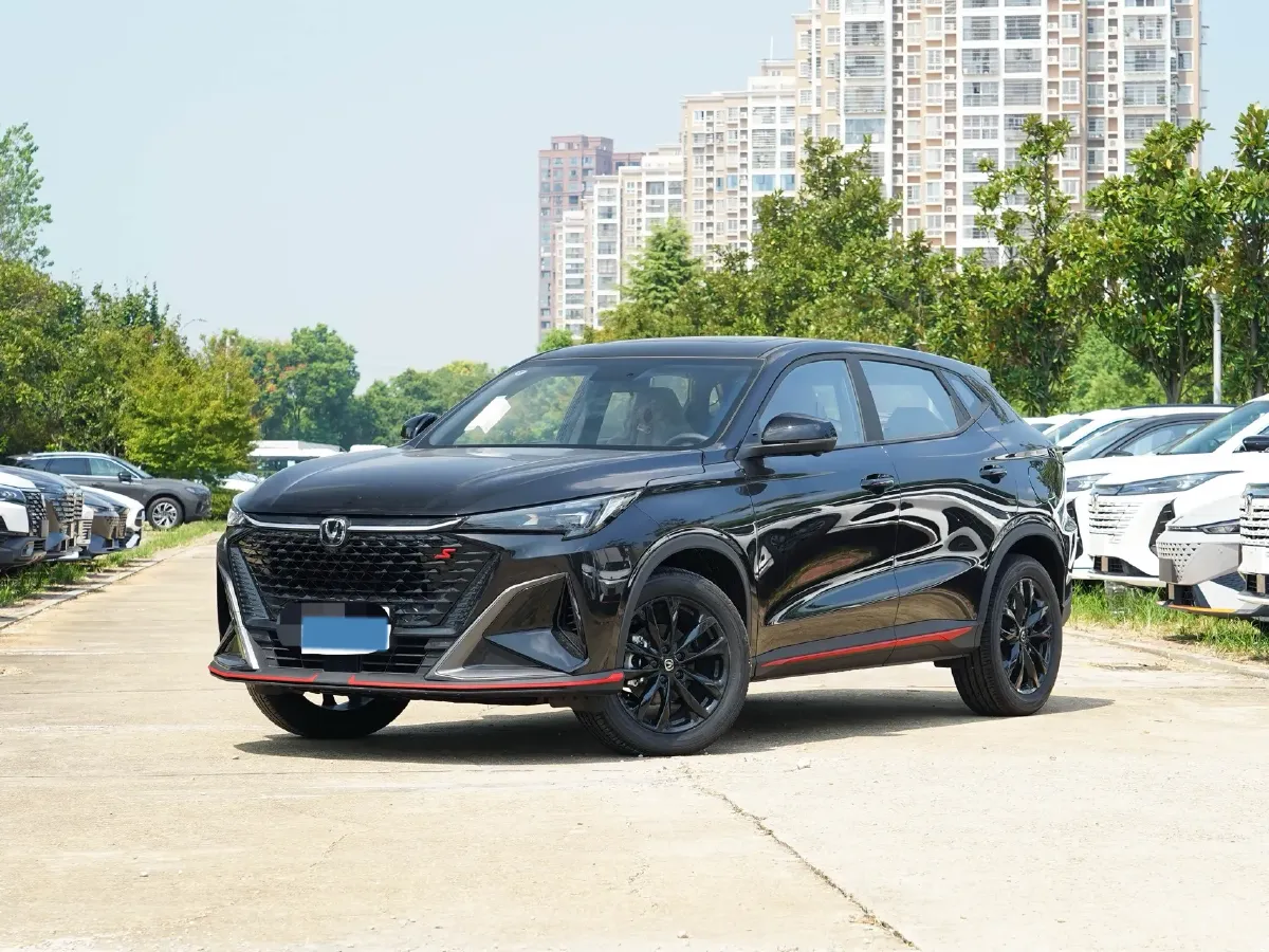 2024 ChangAn X5 PLUS 1.5T 188HP L4 7DCT,autocango,china used car exporter,china ev exporter,chinese used car exporter,chinese used ev exporter