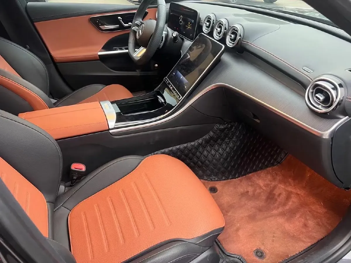 2024 Mercedes-Benz C Class 1.5T 204HP L4 9AT,autocango,china used car exporter,china ev exporter,chinese used car exporter,chinese used ev exporter