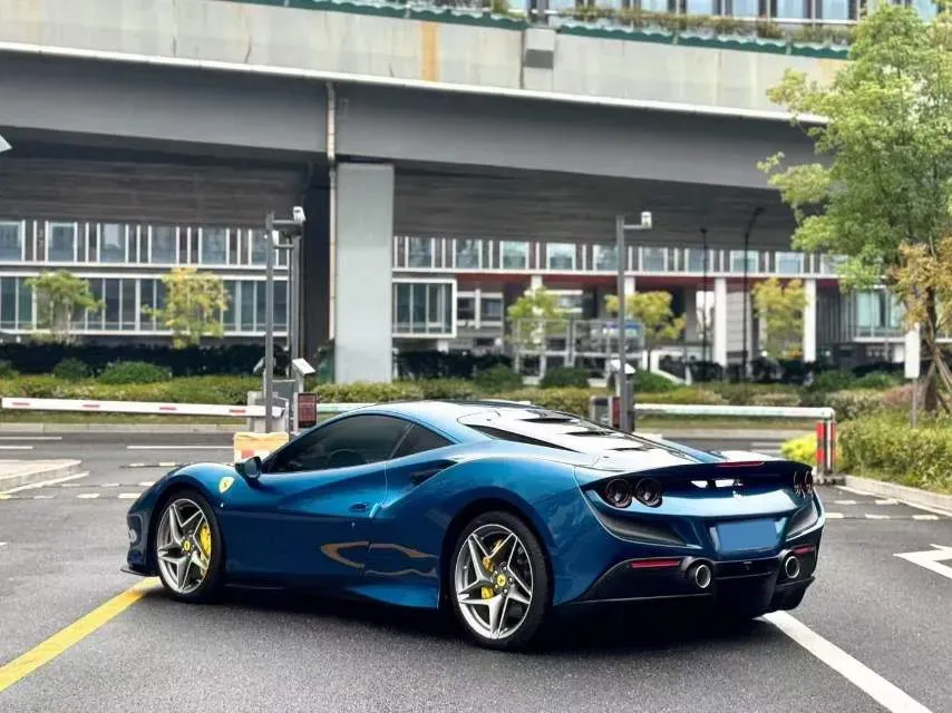 2019 Aston Martin DB11 5.2T 639HP V12 8AT,autocango,china used car exporter,china ev exporter,chinese used car exporter,chinese used ev exporter