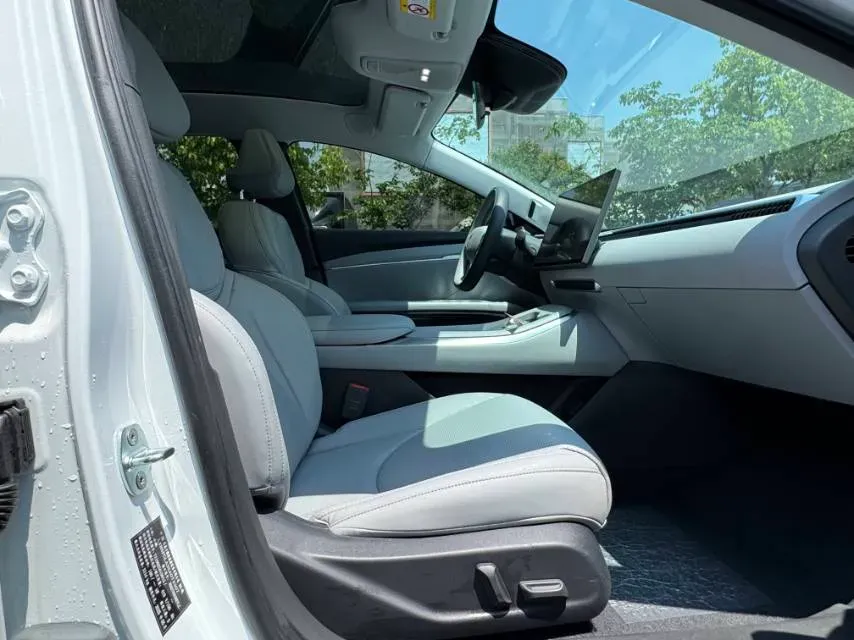 2025 Xpeng MONA M03 BEV,autocango,china used car exporter,china ev exporter,chinese used car exporter,chinese used ev exporter