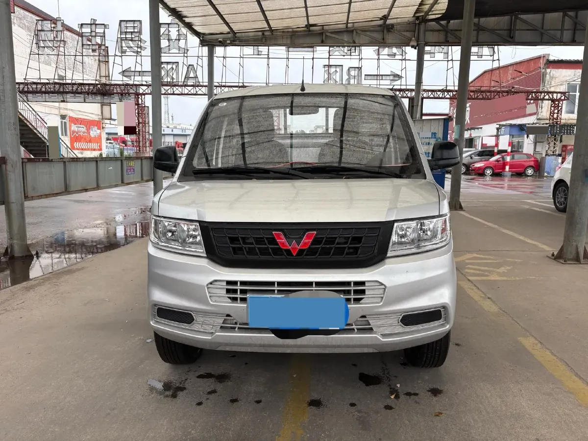 2019 WuLing RongGuang New Truck 1.5L 107HP L4 5MT,autocango,china used car exporter,china ev exporter,chinese used car exporter,chinese used ev exporter