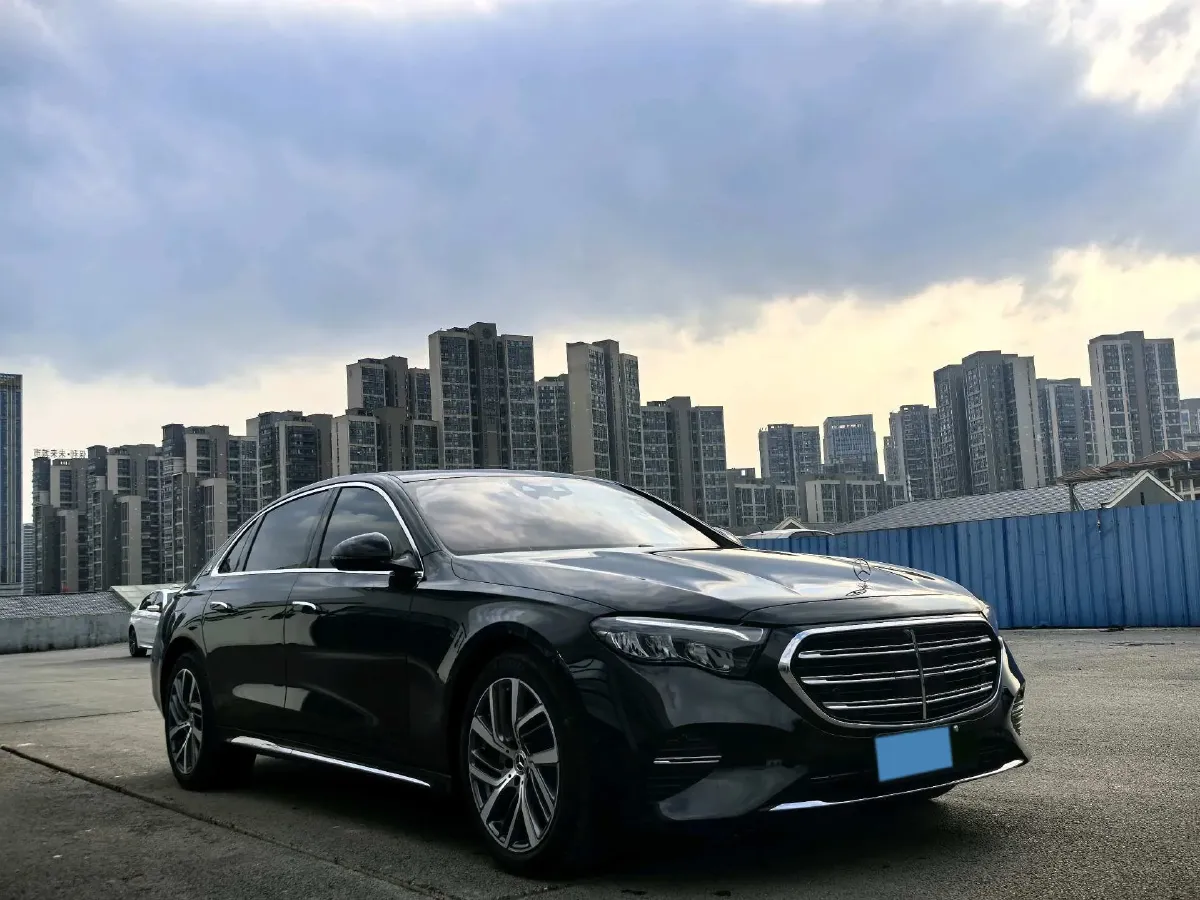 2025 Mercedes-Benz E Class 2.0T 258HP L4 9AT,autocango,china used car exporter,china ev exporter,chinese used car exporter,chinese used ev exporter