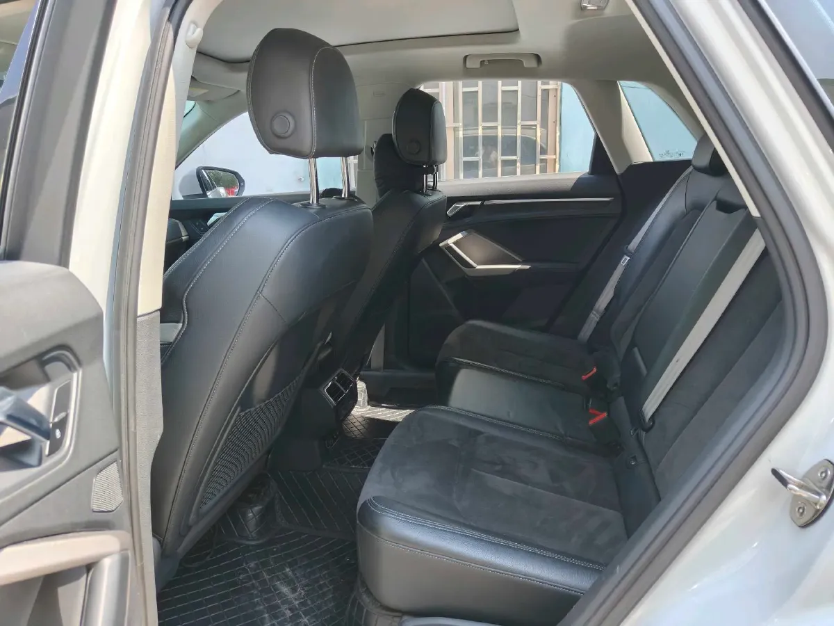 2020 Audi Q3 1.4T 150HP L4 7DCT,autocango,china used car exporter,china ev exporter,chinese used car exporter,chinese used ev exporter