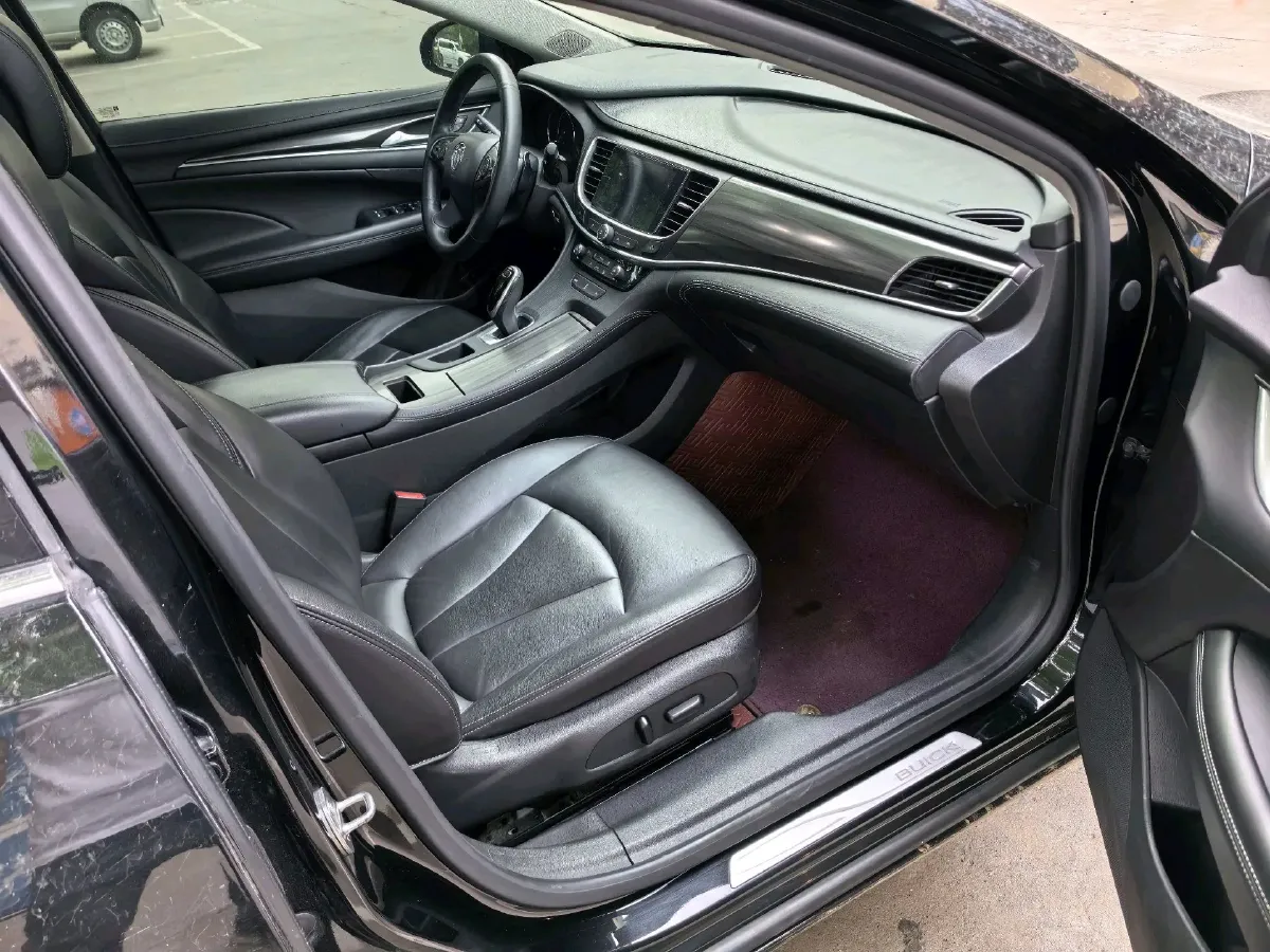 2020 Buick Larcosse 2.0T 237HP L4 9AT,autocango,china used car exporter,china ev exporter,chinese used car exporter,chinese used ev exporter