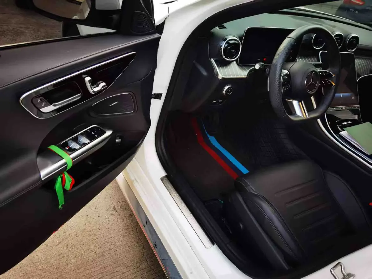 2023 Mercedes-Benz C Class 1.5T 170HP L4 9AT,autocango,china used car exporter,china ev exporter,chinese used car exporter,chinese used ev exporter