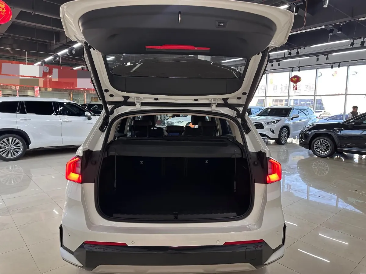 2023 BMW X1 1.5T 156HP L3 7DCT,autocango,china used car exporter,china ev exporter,chinese used car exporter,chinese used ev exporter