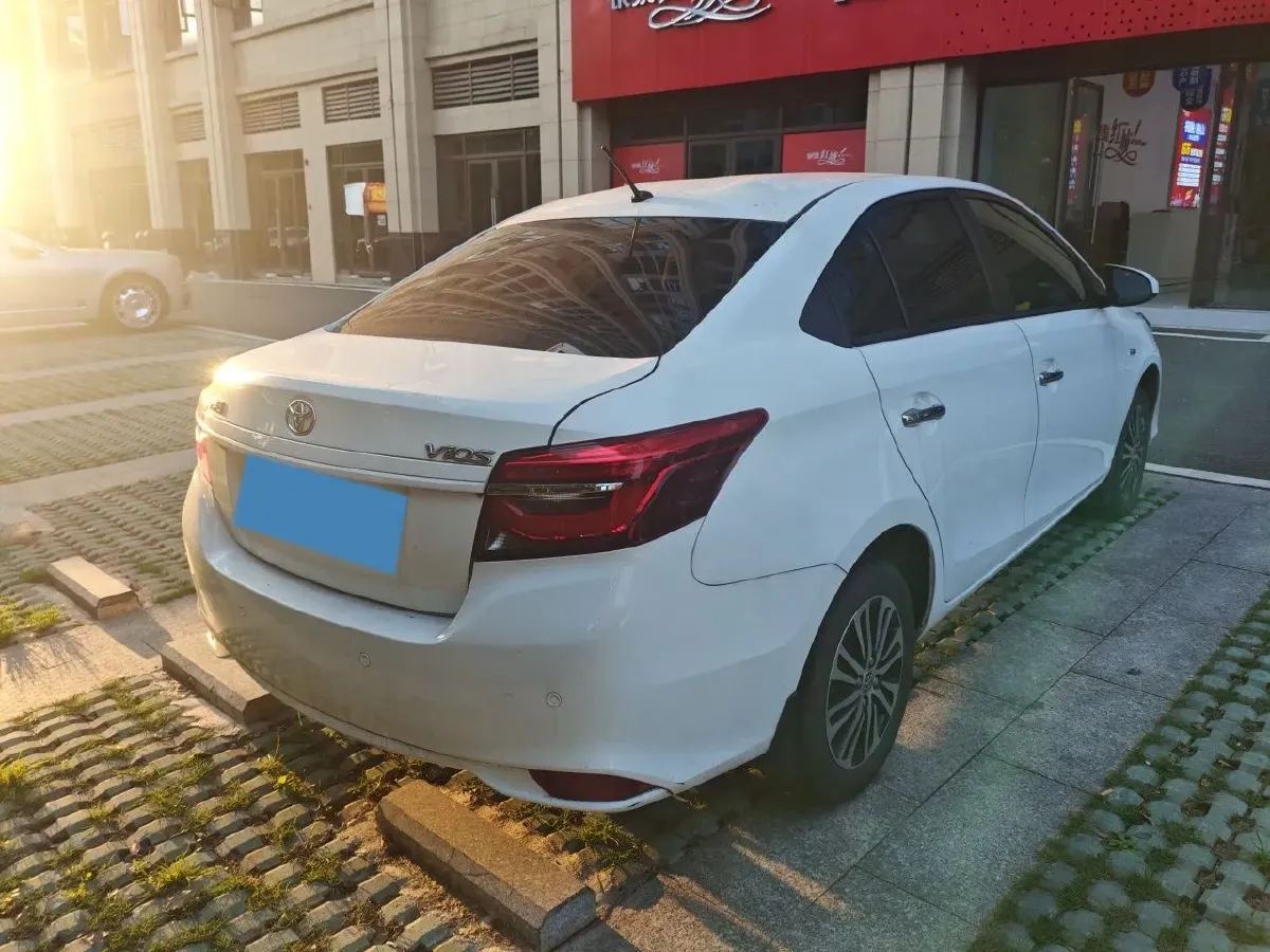 2022 Toyota Vios 1.5L 112HP L4 CVT,autocango,china used car exporter,china ev exporter,chinese used car exporter,chinese used ev exporter
