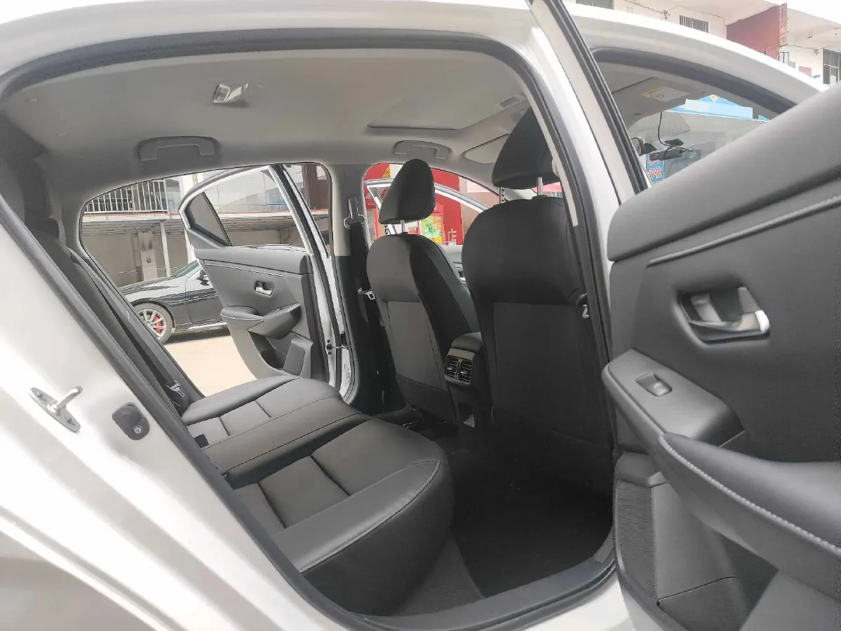 2023 Nissan Sylphy 1.6L 135HP L4 CVT,autocango,china used car exporter,china ev exporter,chinese used car exporter,chinese used ev exporter