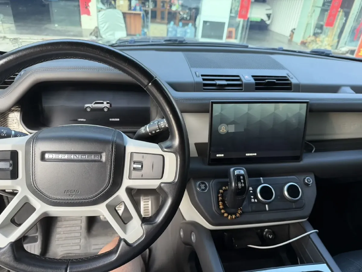 2023 Land Rover Defender 3.0T 400HP L6 8AT,autocango,china used car exporter,china ev exporter,chinese used car exporter,chinese used ev exporter