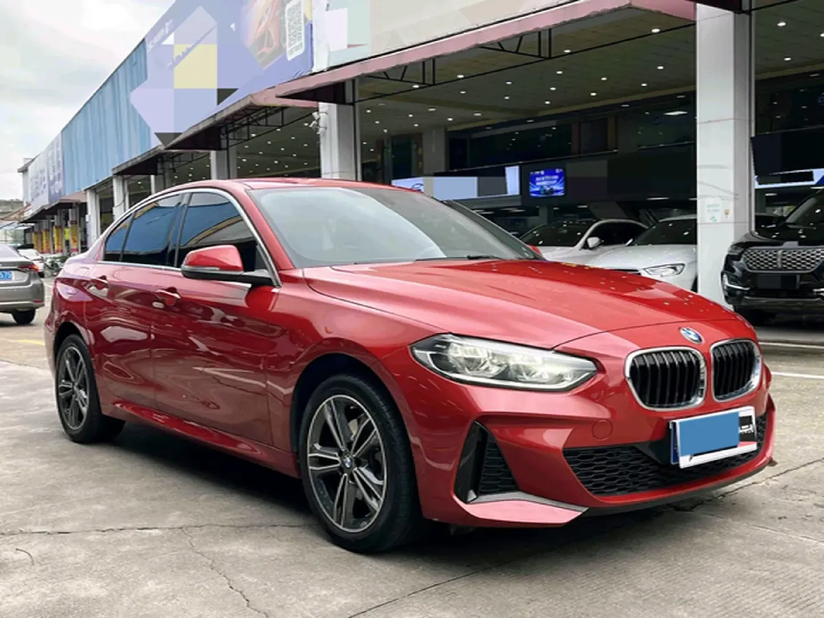 2021 BMW 1 Series 1.5T 140HP L3 7DCT,autocango,china used car exporter,china ev exporter,chinese used car exporter,chinese used ev exporter