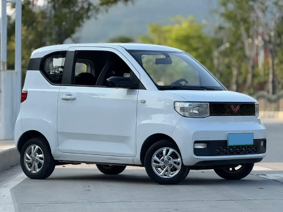 2020 WuLing HongGuang MINI EV BEV 9.3KWH,autocango,china used car exporter,china ev exporter,chinese used car exporter,chinese used ev exporter