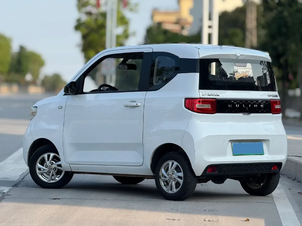 2020 WuLing HongGuang MINI EV BEV 9.3KWH,autocango,china used car exporter,china ev exporter,chinese used car exporter,chinese used ev exporter