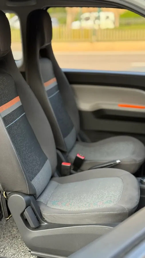 2020 WuLing HongGuang MINI EV BEV 9.3KWH,autocango,china used car exporter,china ev exporter,chinese used car exporter,chinese used ev exporter