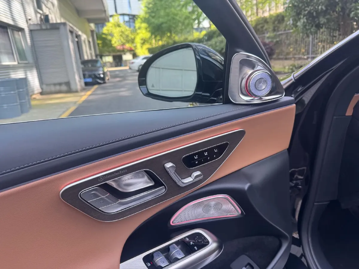 2024 Mercedes-Benz E Class 2.0T 258HP L4 9AT,autocango,china used car exporter,china ev exporter,chinese used car exporter,chinese used ev exporter
