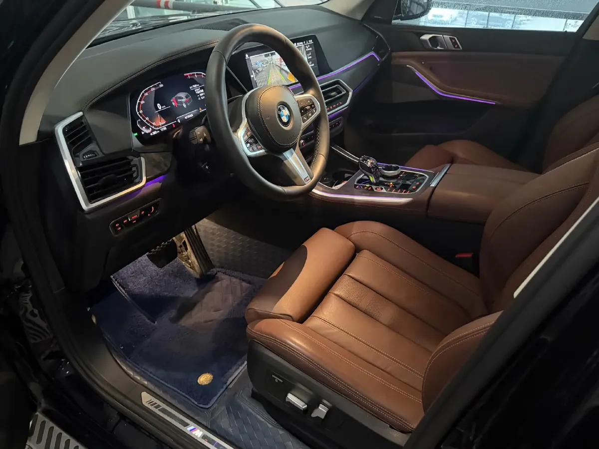 2021 BMW X5 3.0T 340HP L6 8AT,autocango,china used car exporter,china ev exporter,chinese used car exporter,chinese used ev exporter