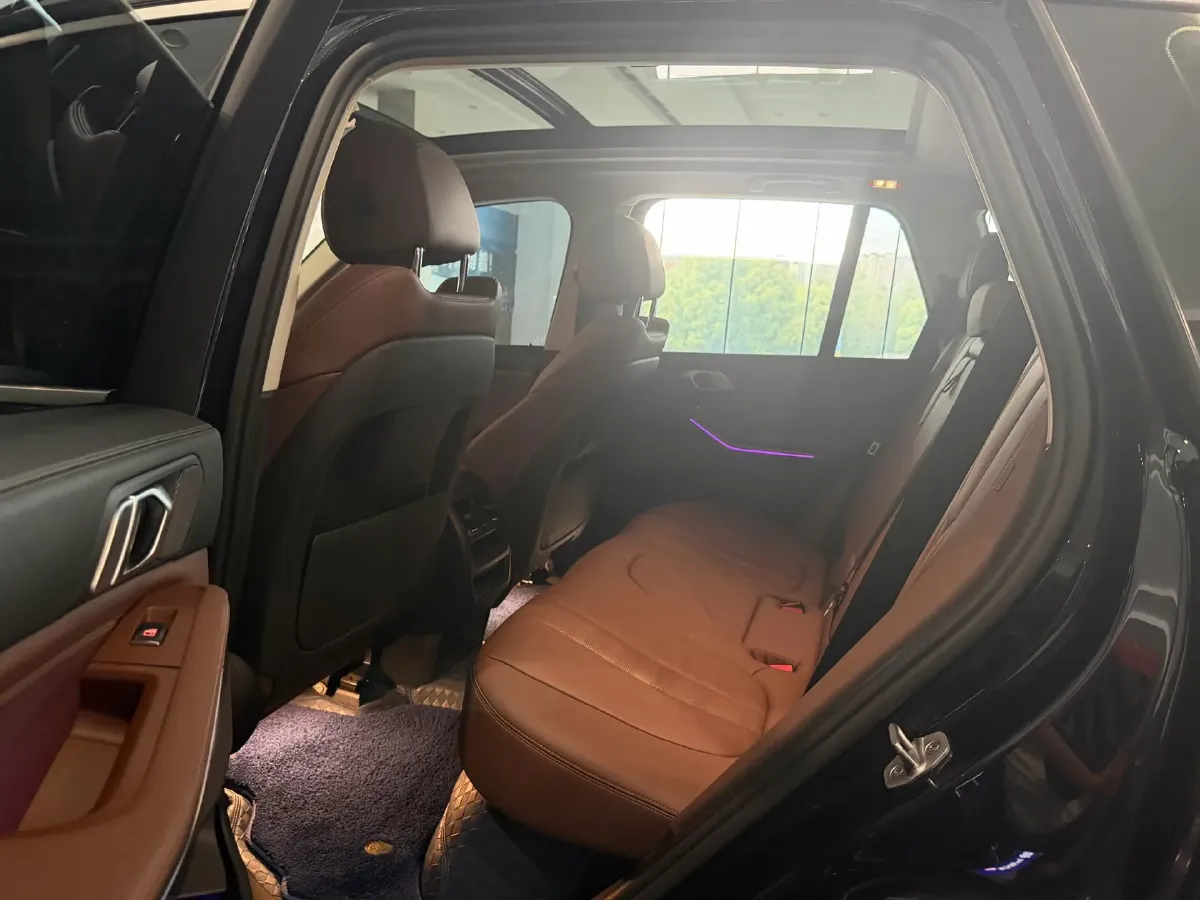 2021 BMW X5 3.0T 340HP L6 8AT,autocango,china used car exporter,china ev exporter,chinese used car exporter,chinese used ev exporter