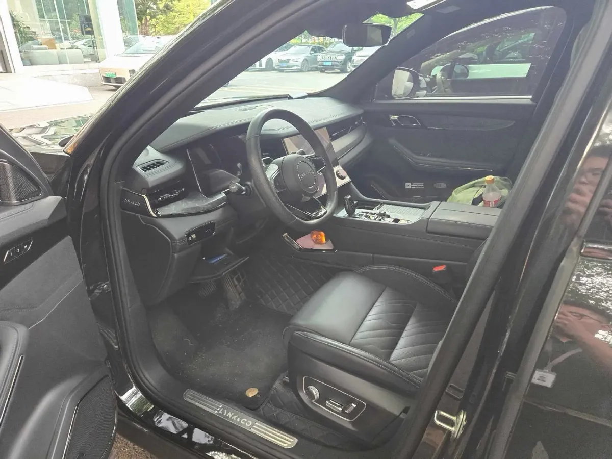 2021 Buick GL8 2.0T 237HP L4 9AT,autocango,china used car exporter,china ev exporter,chinese used car exporter,chinese used ev exporter