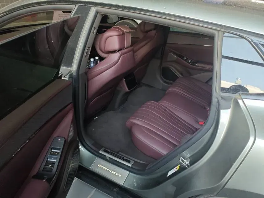 2024 Denza DenzaZ9GT 2.0T 207HP L4 E-CVT PHEV 38.5KWH,autocango,china used car exporter,china ev exporter,chinese used car exporter,chinese used ev exporter
