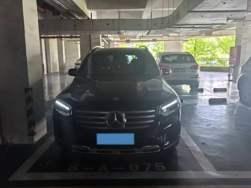 2024 Mercedes-Benz GLB Class 2.0T 190HP L4 8DCT,autocango,china used car exporter,china ev exporter,chinese used car exporter,chinese used ev exporter