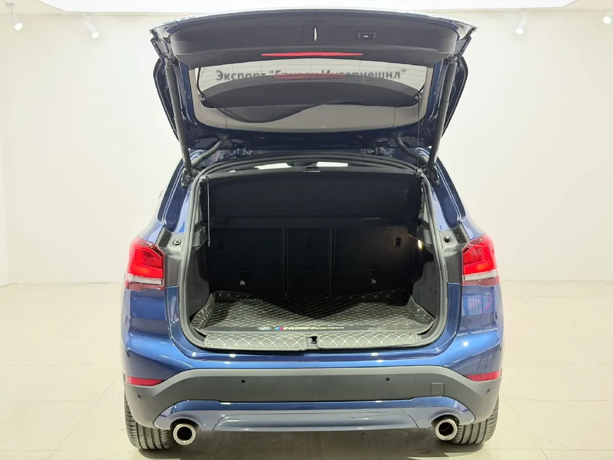 2021 BMW X1 1.5T 140HP L3 7DCT,autocango,china used car exporter,china ev exporter,chinese used car exporter,chinese used ev exporter