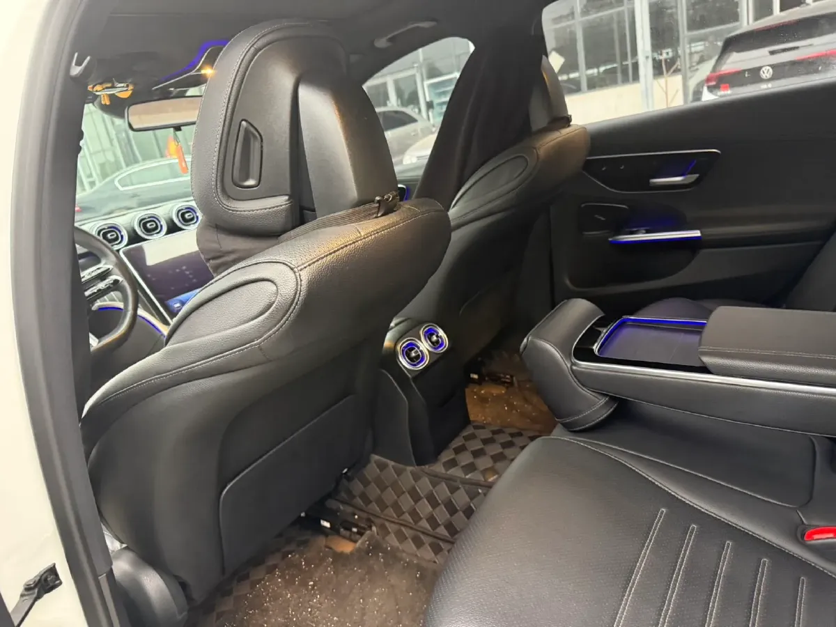 2023 Mercedes-Benz C Class 1.5T 204HP L4 9AT,autocango,china used car exporter,china ev exporter,chinese used car exporter,chinese used ev exporter