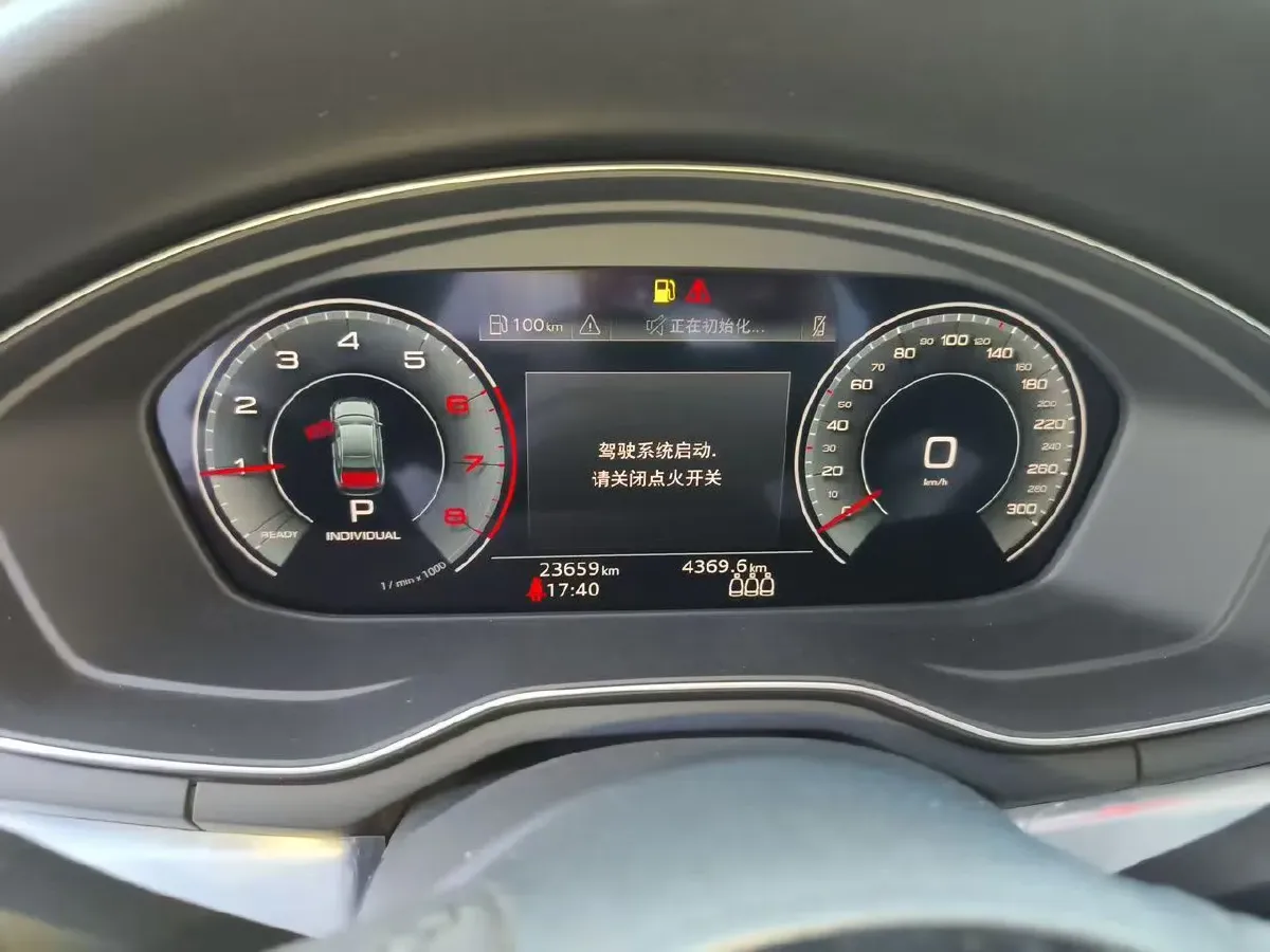 2020 Audi A4L 2.0T 190HP L4 7DCT,autocango,china used car exporter,china ev exporter,chinese used car exporter,chinese used ev exporter