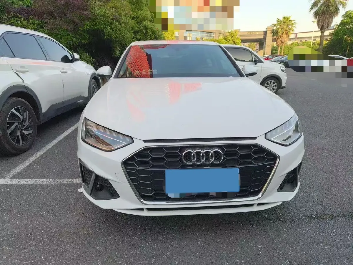 2020 Audi A4L 2.0T 190HP L4 7DCT,autocango,china used car exporter,china ev exporter,chinese used car exporter,chinese used ev exporter