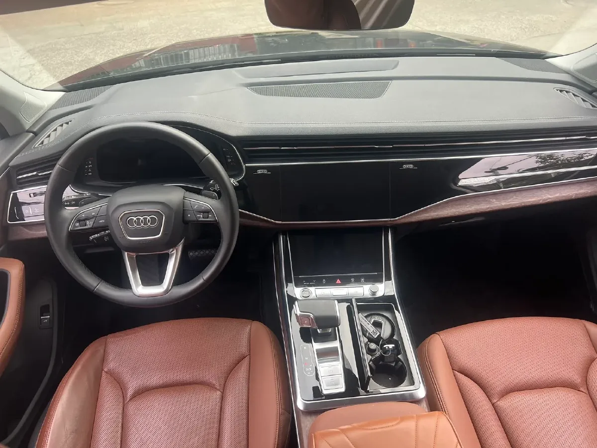 2023 Audi Q7 3.0T 340HP V6 8AT,autocango,china used car exporter,china ev exporter,chinese used car exporter,chinese used ev exporter